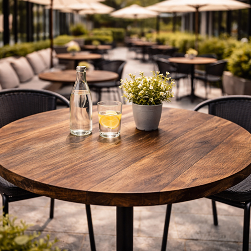 Plateaux de table pour terrasses de restauration