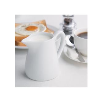 Pot à lait - 21,2 CL - 6 pièces - H 9 x 12,4 x 7,8 CM - Porcelaine - Olympia - U820 U820 €19.95 Doseerders
