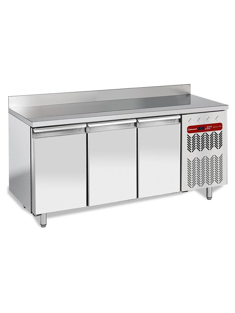 Etabli congélateur - 3 portes - 405 Litre - 1/1 GN - H 90 x 180,5 x 70 CM - Moteur droit - Diamant - TG3B/HA-R2