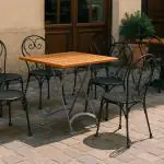 Table de terrasse - Bois - Fonte - H 76,5 x L 60 x P 60 CM - G-Line HW-03223 €139.95 Table de terrasse
