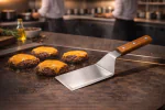 Tourne hamburger - manche en bois - acier inoxydable - L 30 x L 10 CM - G-Line 77025 €7.95 Couteaux d'assiette